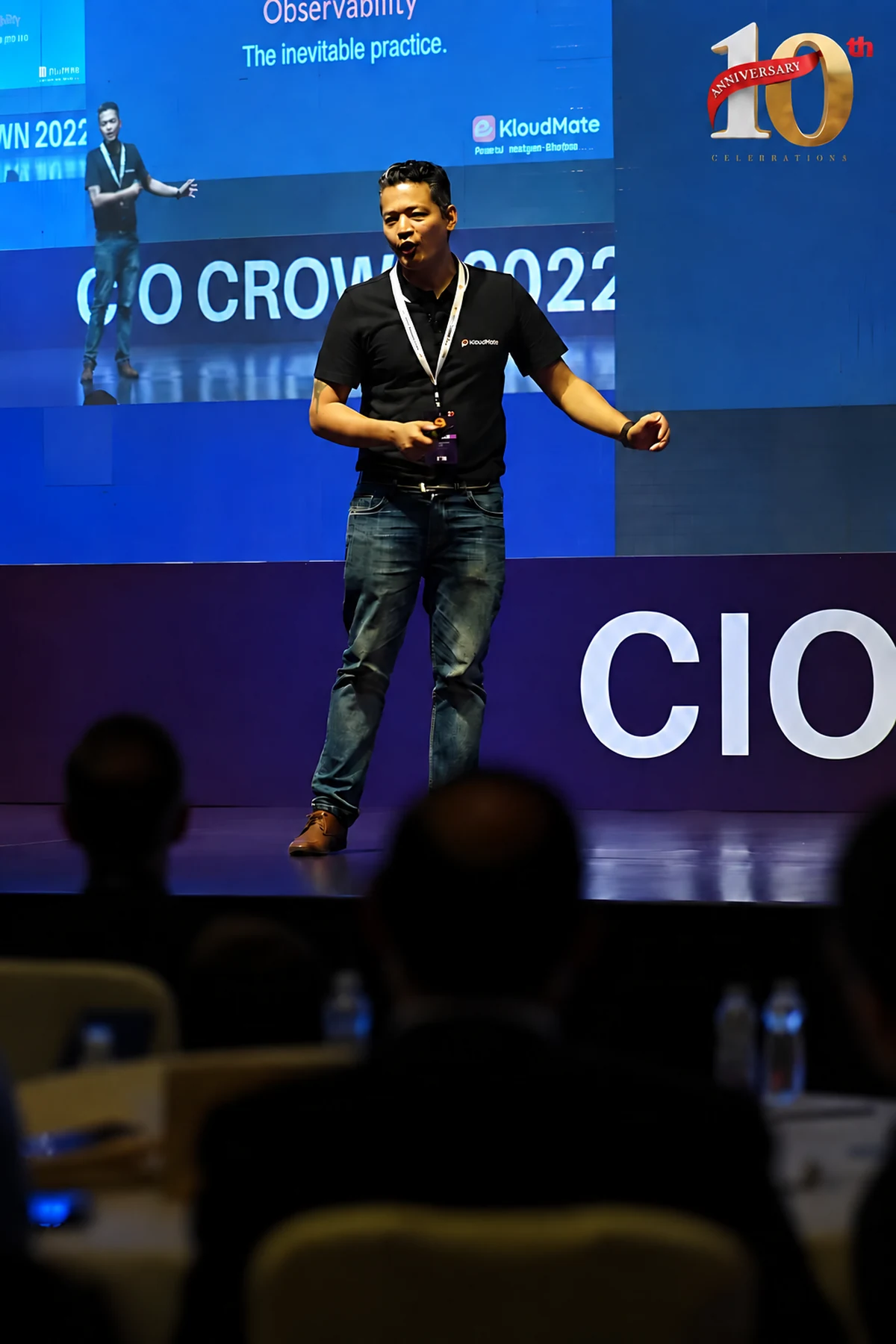 Pranab speaking on stage at CIO Crown 2022